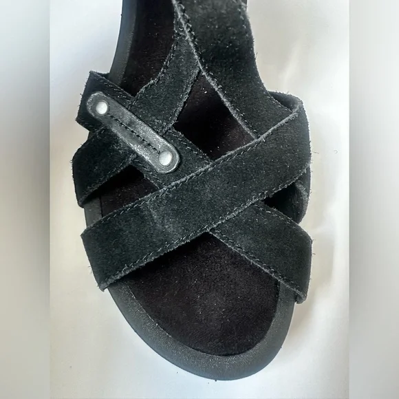 Merrell Women's Revalli Black Strappy Performance Sandals Size 7 - Picture 4 of 9